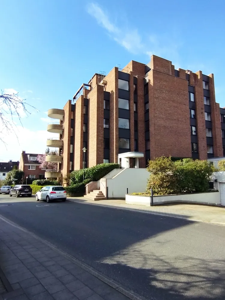 3 Zimmer Wohnung mit 93 m² in Düsseldorf – Bild 1