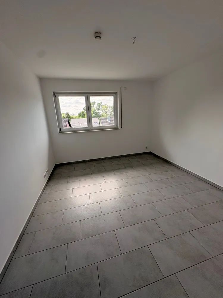 5 Zimmer Wohnung mit 137 m² in Bergisch Gladbach – Bild 7