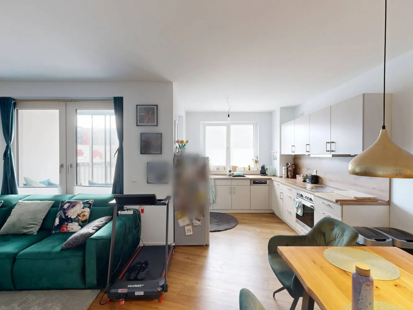 2 Zimmer Wohnung mit 70 m² in Hamburg – Bild 3