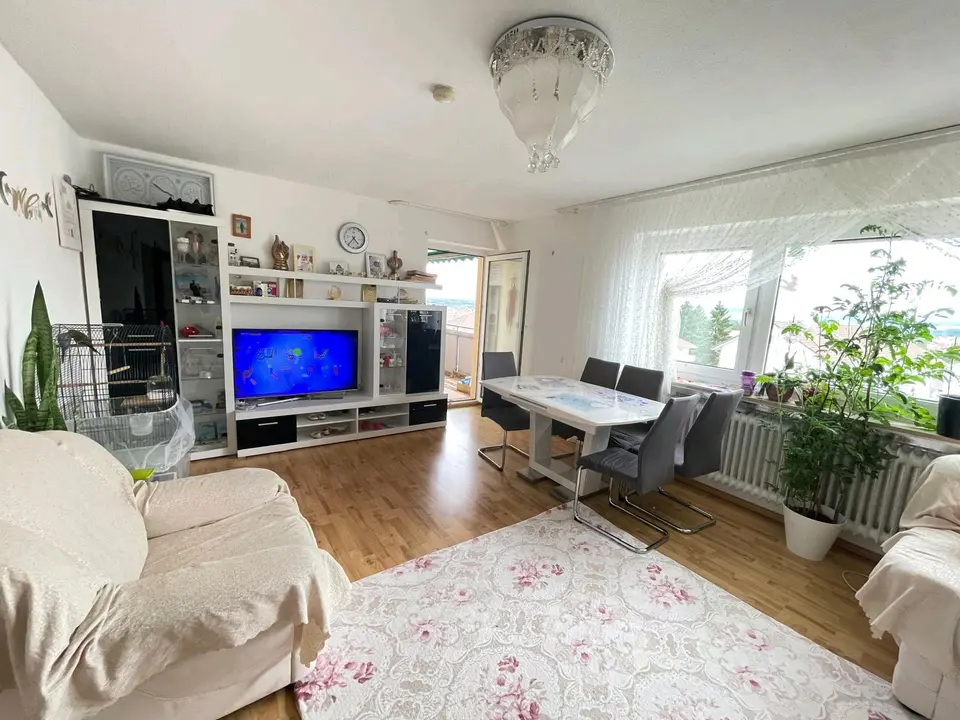 WG-Zimmer mit 86 m² in Singen – Bild 1