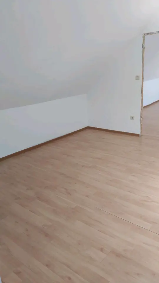 3 Zimmer Wohnung mit 70 m² in Saarbrücken – Bild 2