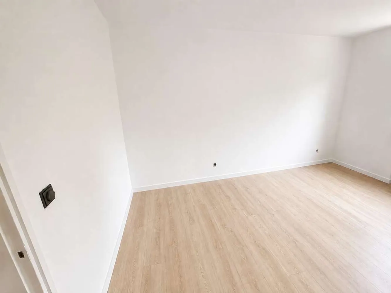 3 Zimmer Wohnung mit 20 m² in Karlsruhe – Bild 4