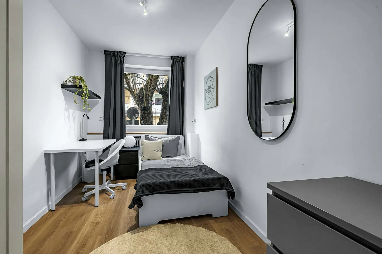 WG-Zimmer mit 10 m² in München – Bild 4