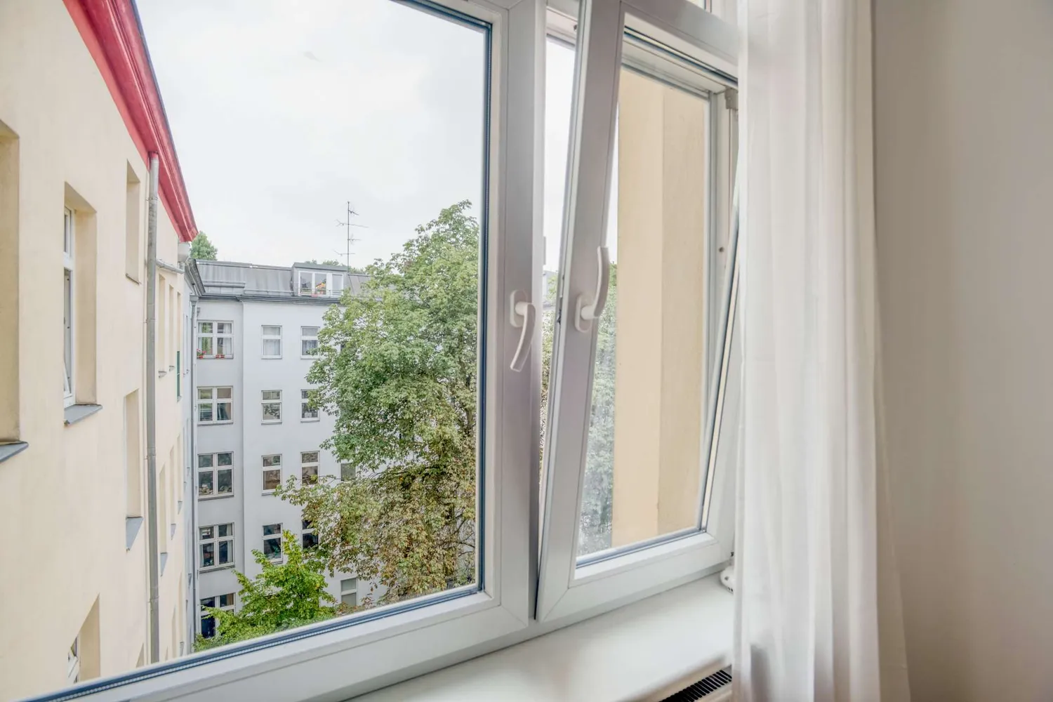 2 Zimmer Wohnung mit 50 m² in Berlin – Bild 6