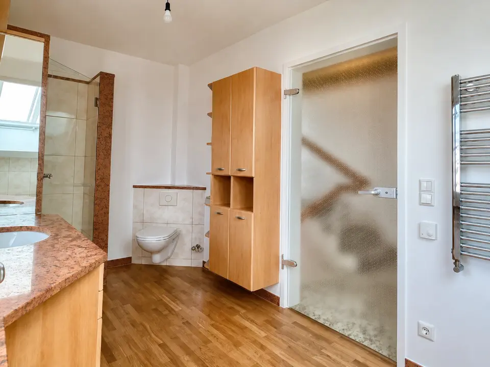3 Zimmer Haus mit 136 m² in Nürtingen – Bild 9