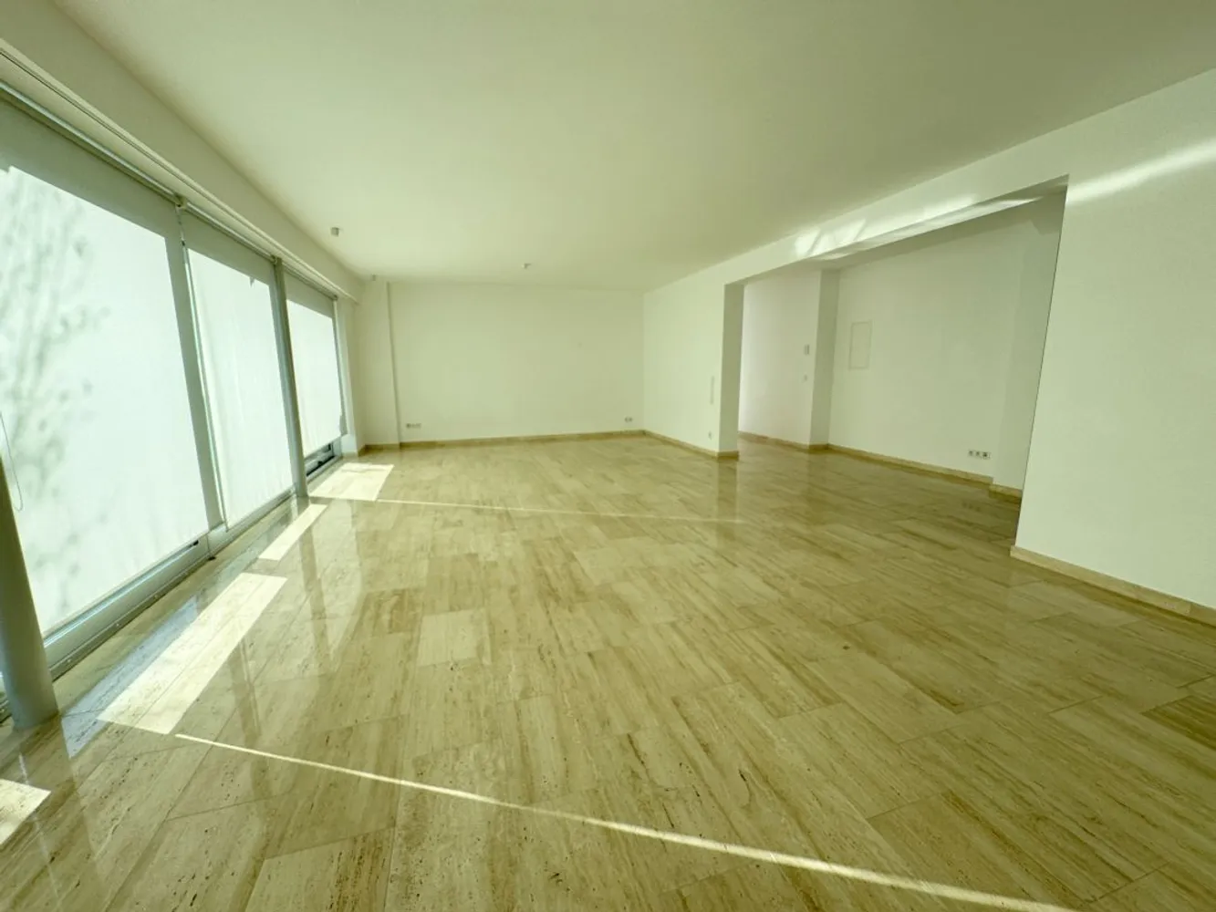 2 Zimmer Wohnung mit 110 m² in Wiesbaden – Bild 11
