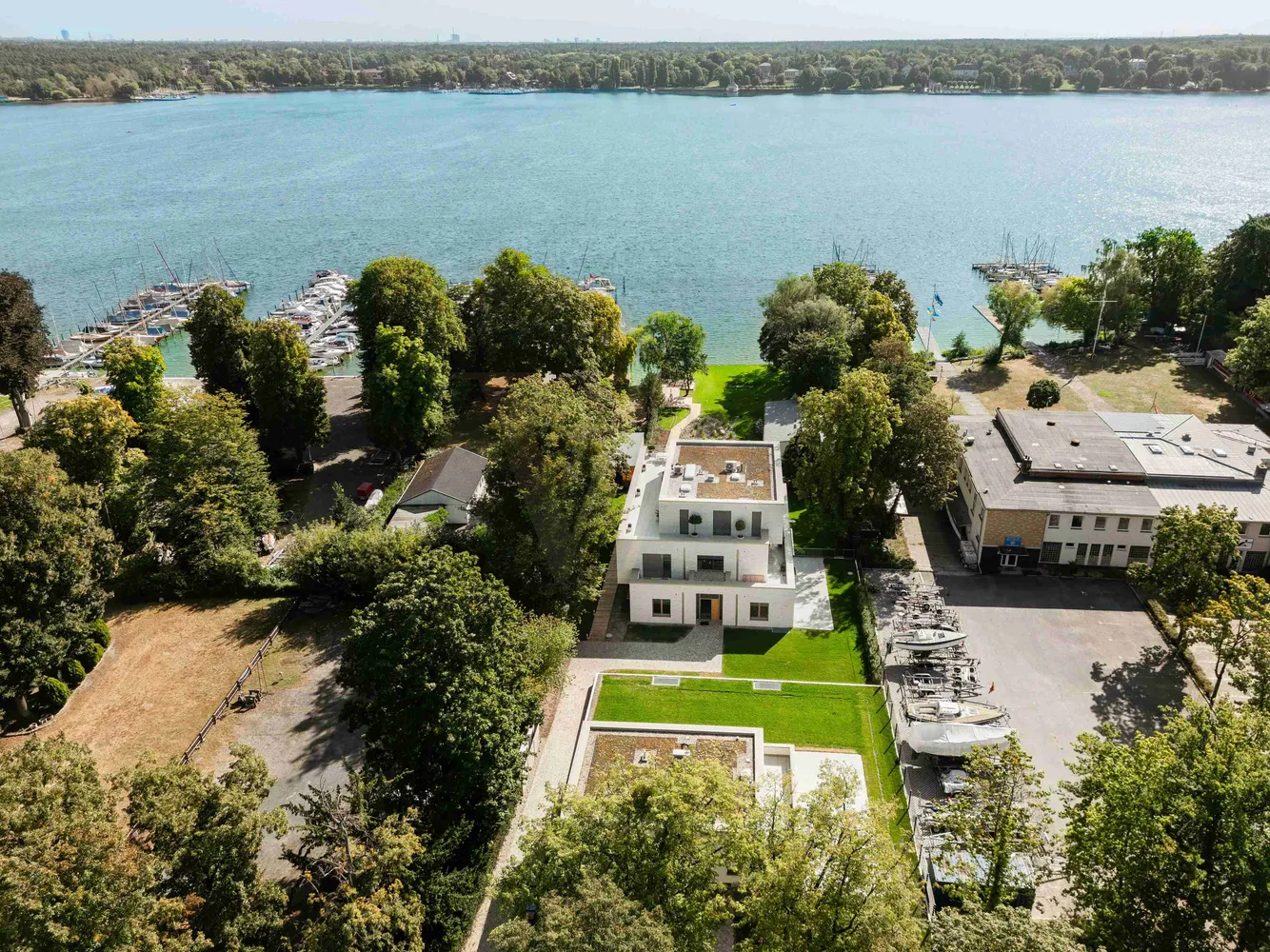5 Zimmer Haus mit 231 m² in Berlin – Bild 6