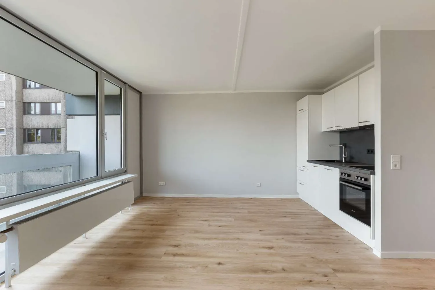 1 Zimmer Wohnung mit 35 m² in Köln – Bild 2