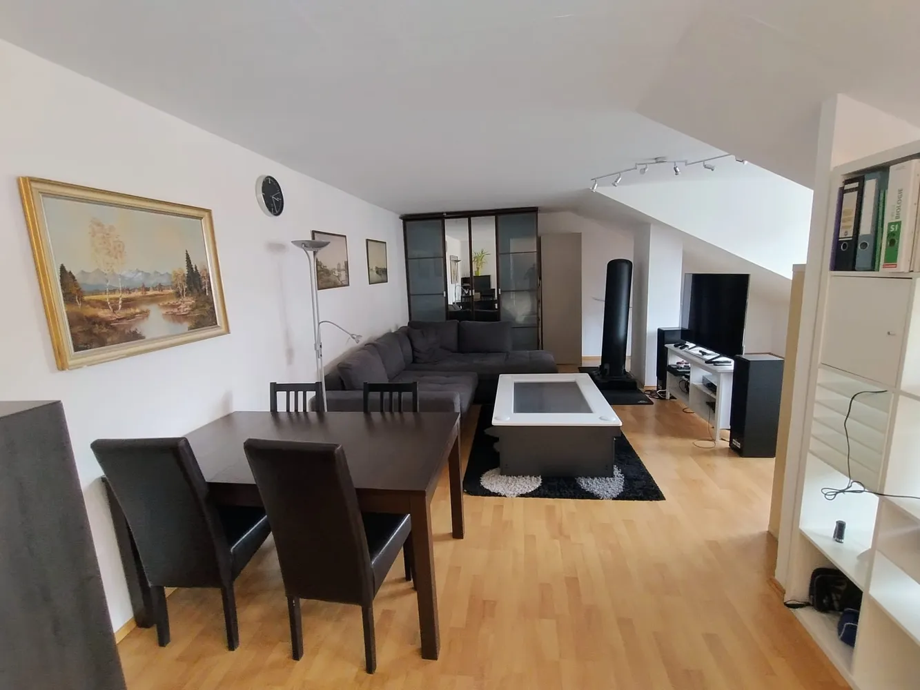 1 Zimmer Wohnung mit 54 m² in München – Bild 4