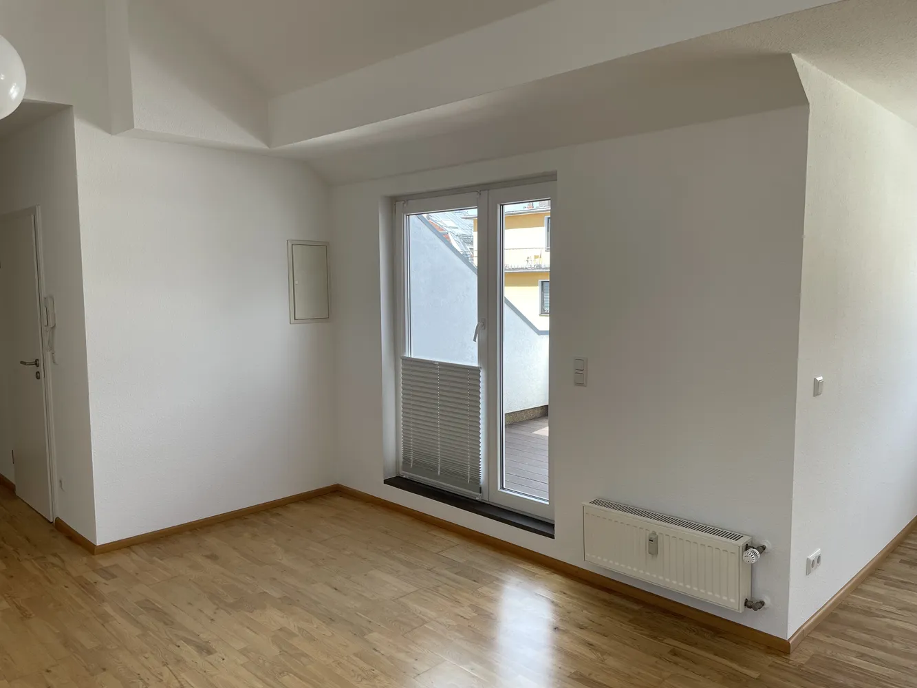 2 Zimmer Wohnung mit 68 m² in Köln – Bild 1