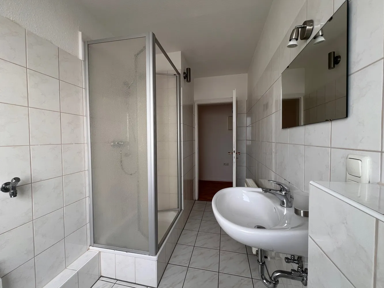 2 Zimmer Wohnung mit 57 m² in Wuppertal – Bild 2