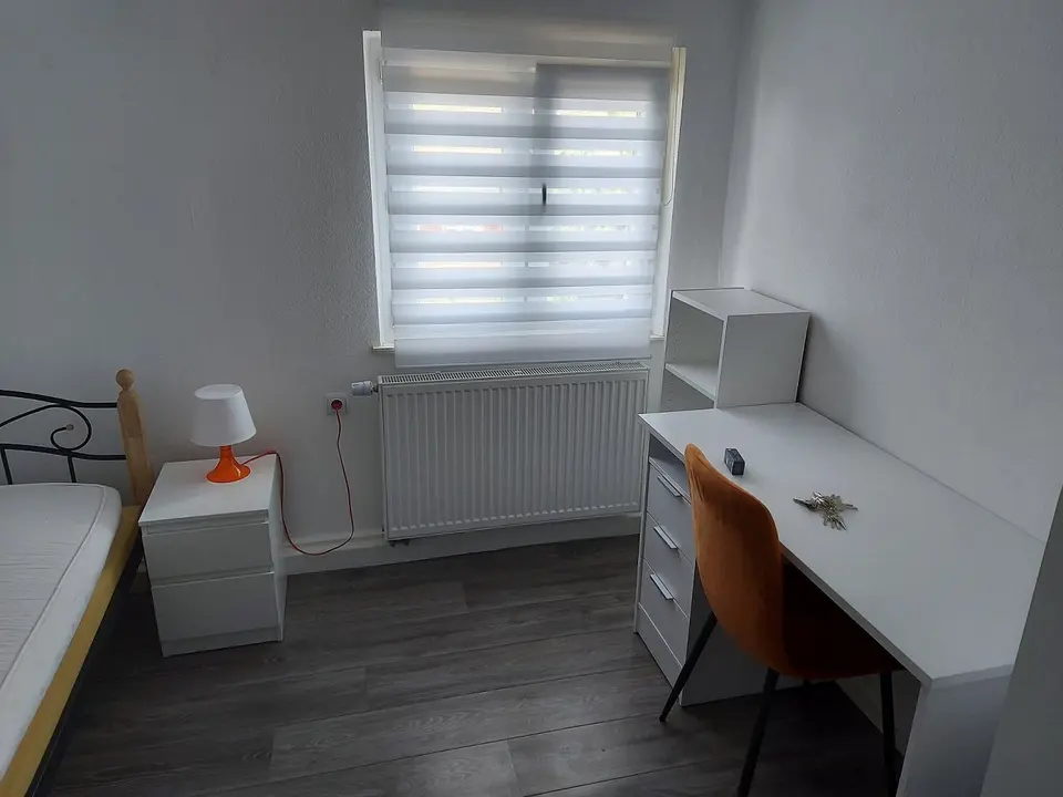 WG-Zimmer mit 13 m² in Kornwestheim – Bild 1