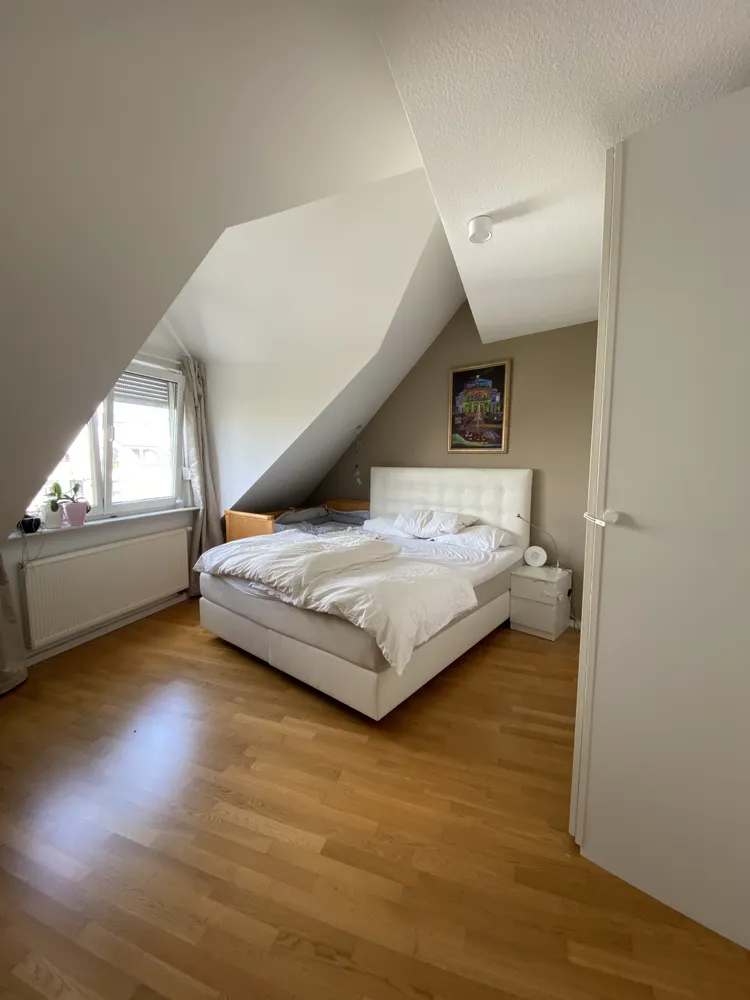 3 room apartment with 115 m² in Neu-Isenburg – Photo 2