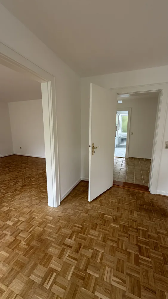 3 Zimmer Wohnung mit 80 m² in Kiel – Bild 2