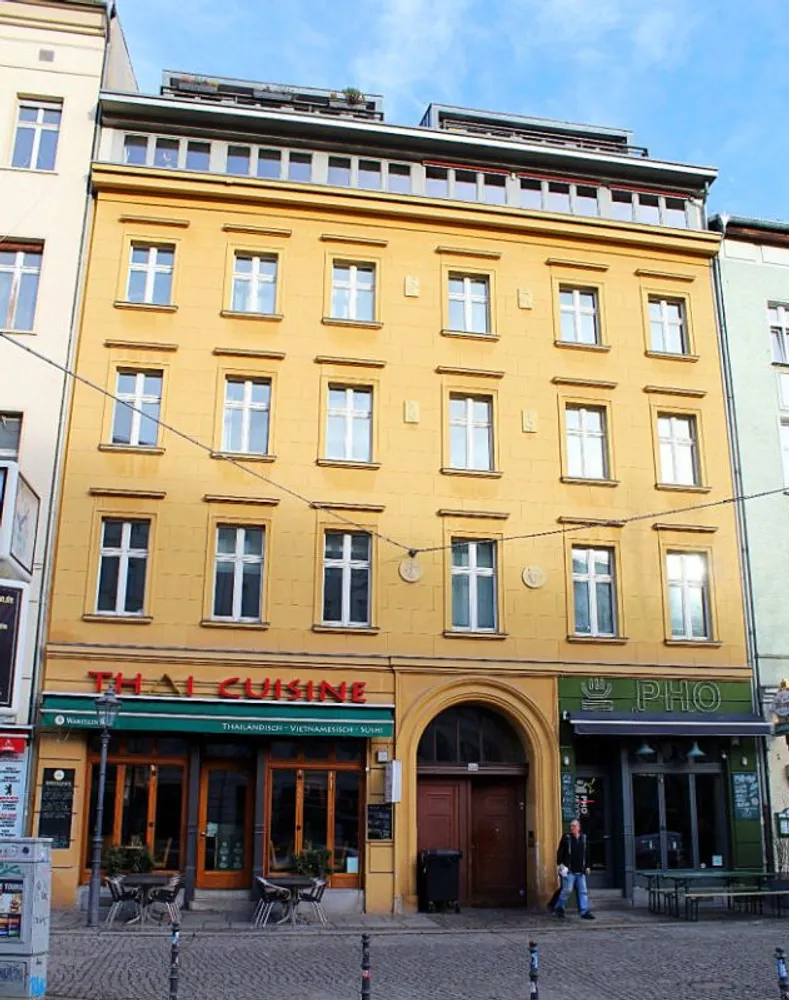 5 room apartment with 180 m² in Berlin – Photo 3
