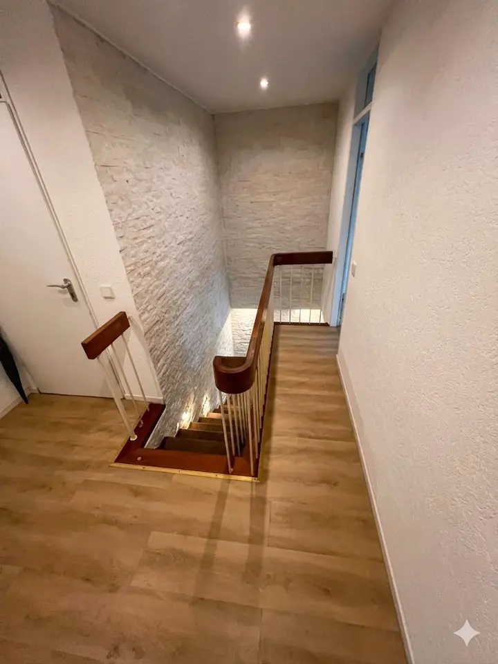 Shared room with 120 m² in Stuttgart – Photo 5