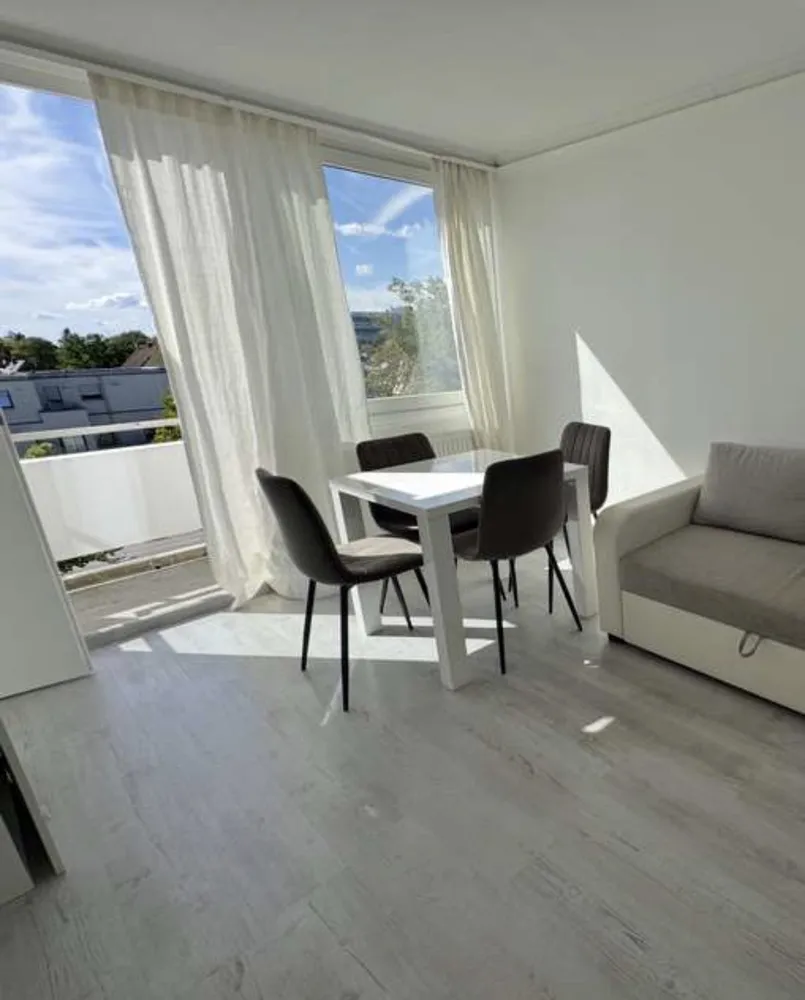 2 Zimmer Wohnung mit 45 m² in München – Bild 2