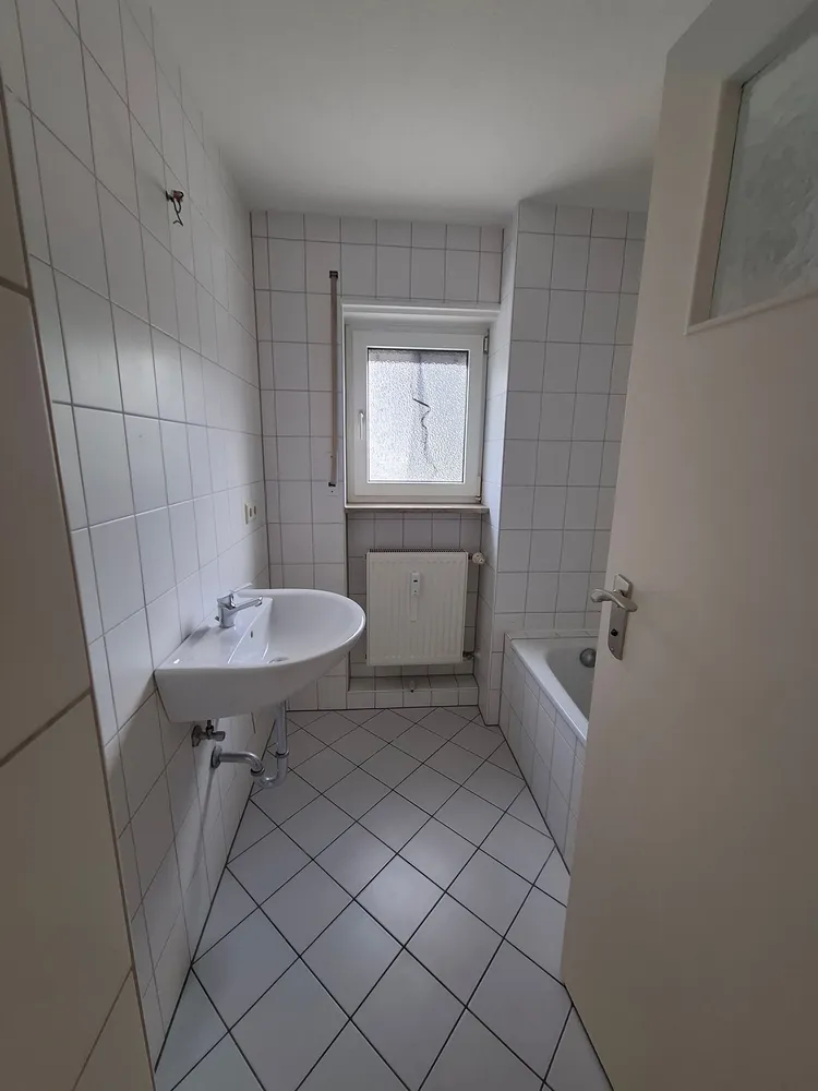 3 Zimmer Wohnung mit 93 m² in Wiesbaden – Bild 5