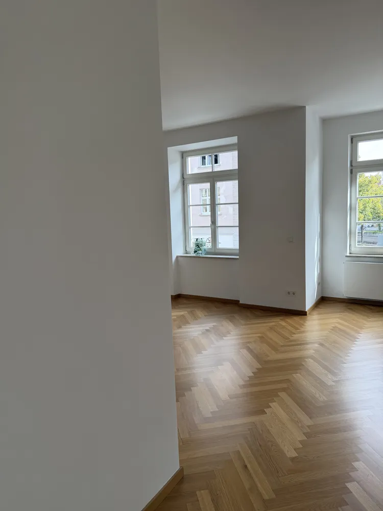 2 Zimmer Wohnung mit 60 m² in München – Bild 4