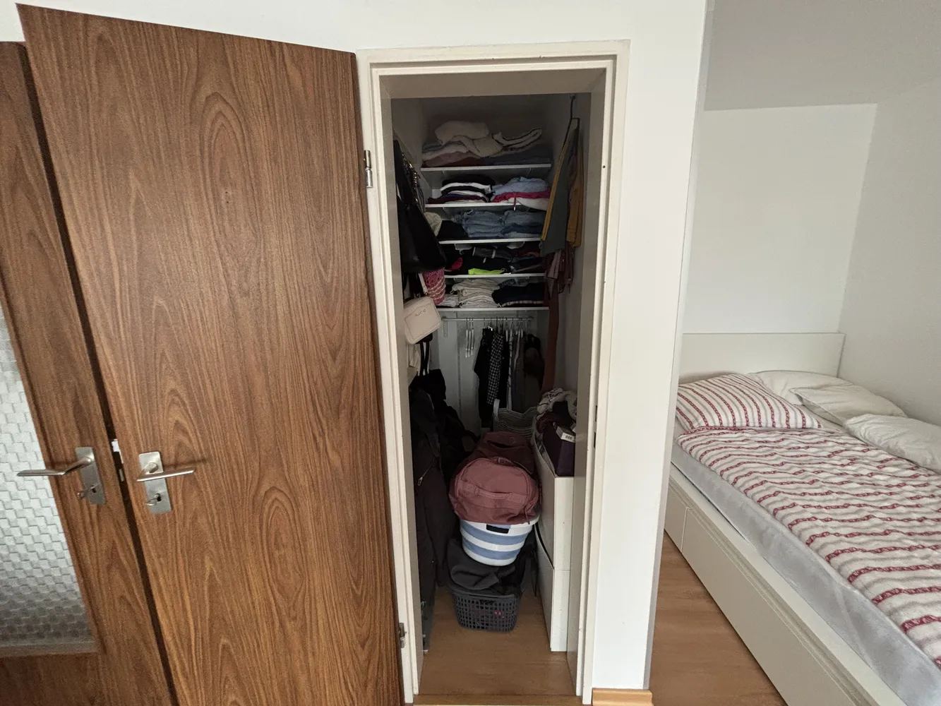2 Zimmer Wohnung mit 41 m² in Köln – Bild 4