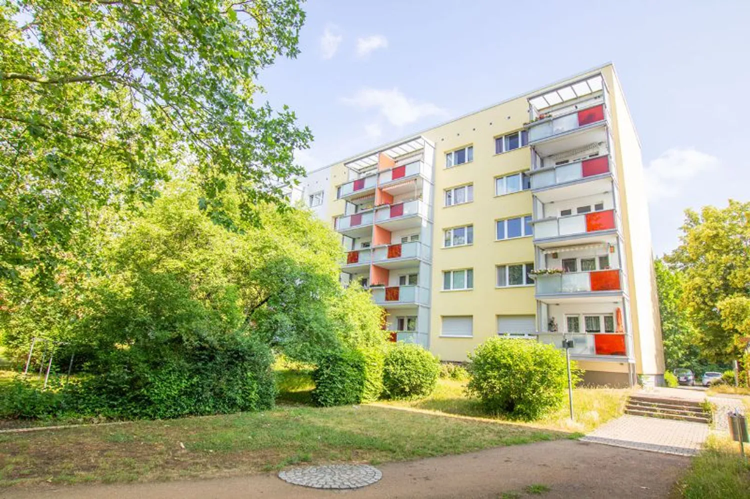3 Zimmer Wohnung mit 61 m² in Halle (Saale) – Bild 1