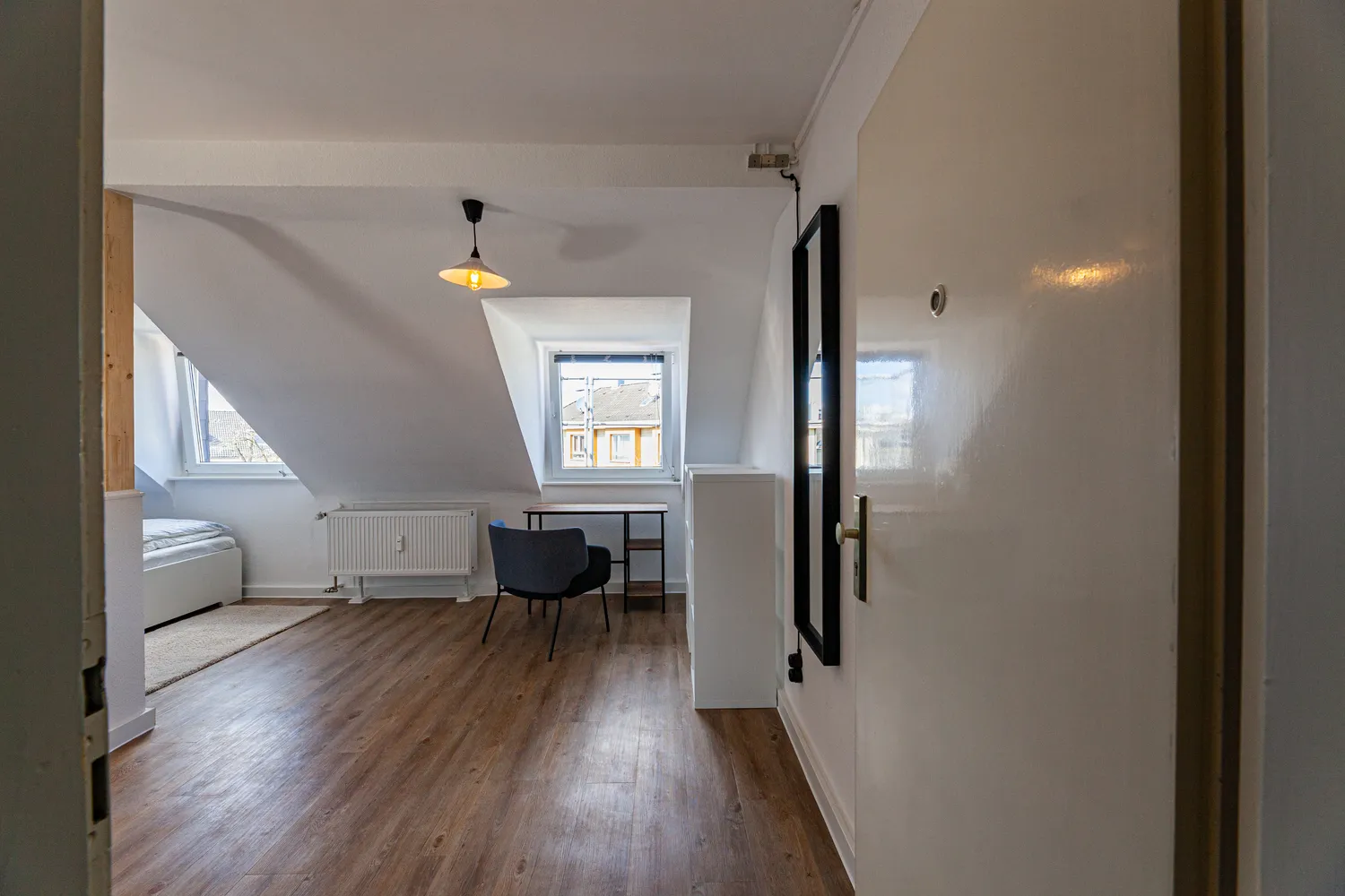 2 room apartment with 54 m² in Düsseldorf – Photo 1