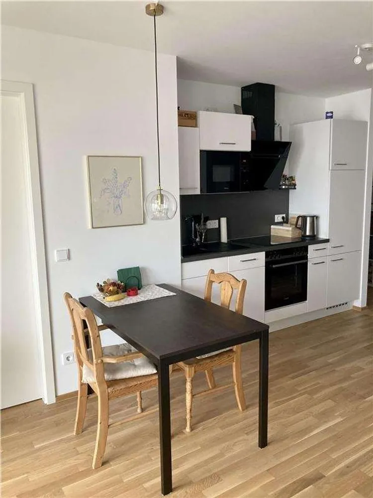 2 room apartment with 50 m² in Wiesbaden – Photo 5