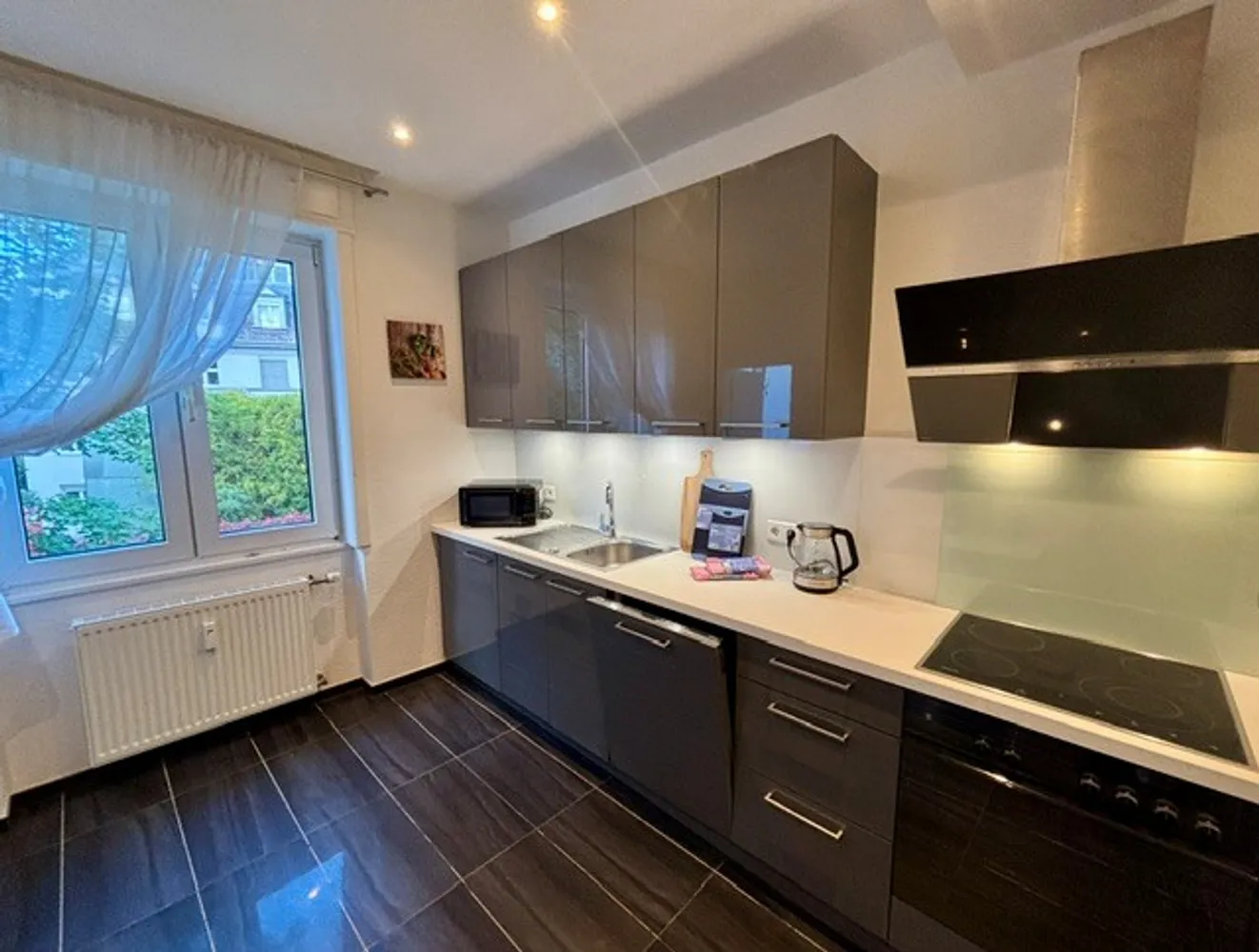 4 Zimmer Wohnung mit 123 m² in Frankfurt am Main – Bild 2