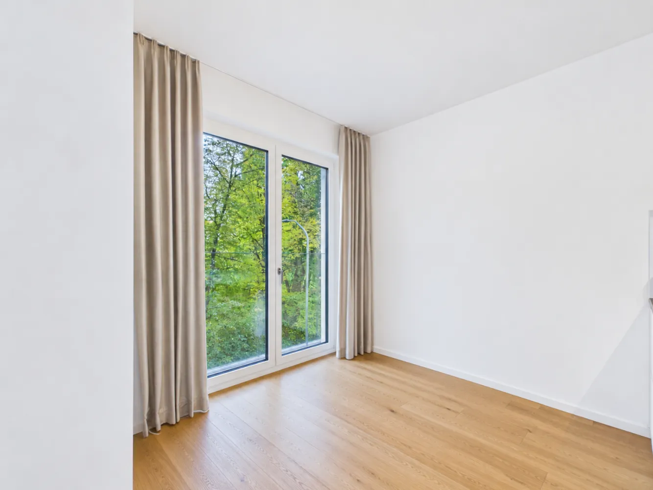 3 Zimmer Wohnung mit 99 m² in München – Bild 3