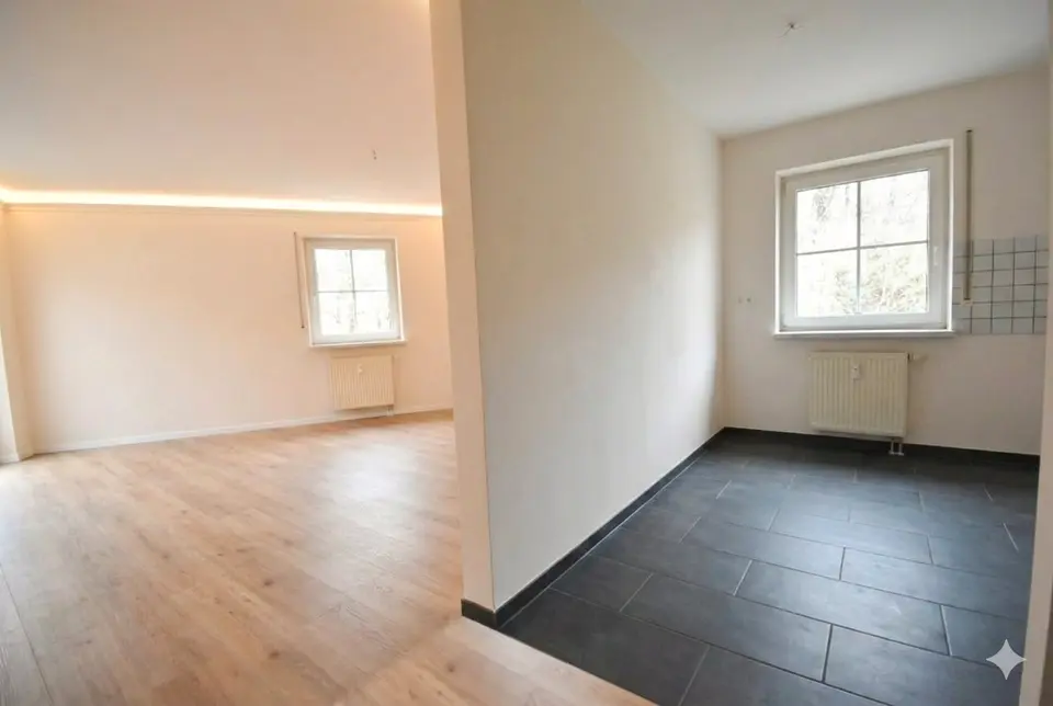 2 Zimmer Wohnung mit 61 m² in Suhl – Bild 1