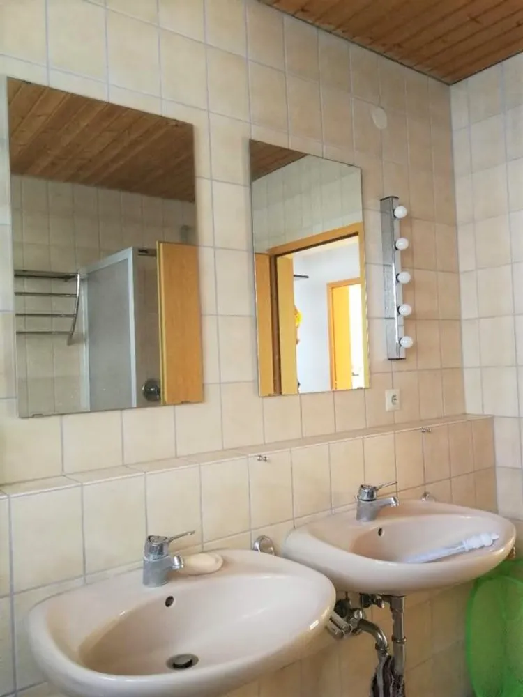 5 Zimmer Haus mit 122 m² in Reutlingen – Bild 1