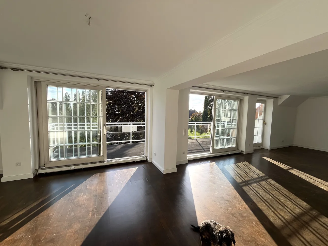 6 Zimmer Wohnung mit 201 m² in Düsseldorf – Bild 5