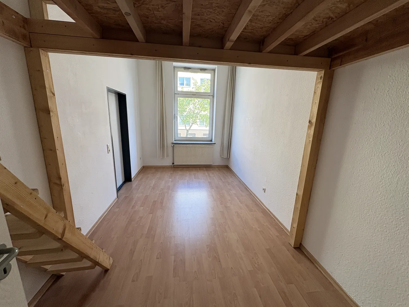 4 Zimmer Wohnung mit 95 m² in Düsseldorf – Bild 9