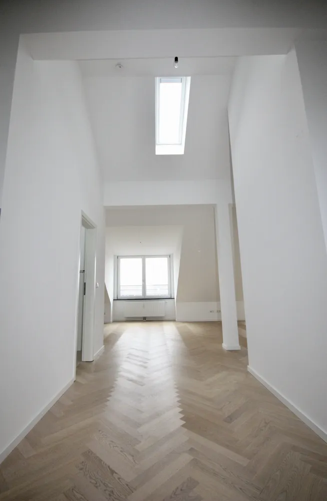 2 Zimmer Wohnung mit 55 m² in München – Bild 2