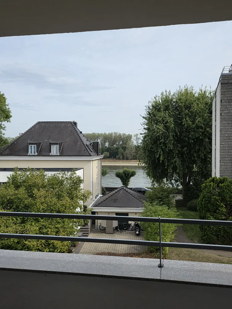 3 Zimmer Wohnung mit 95 m² in Köln – Bild 1