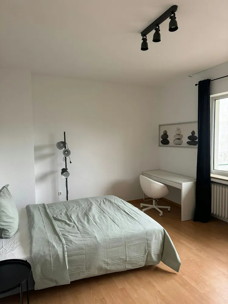 WG-Zimmer mit 25 m² in Düsseldorf – Bild 4