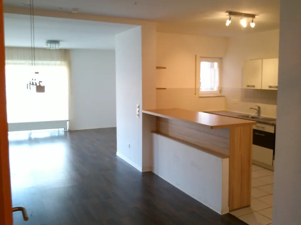 2 Zimmer Wohnung mit 82 m² in Frankfurt am Main – Bild 4