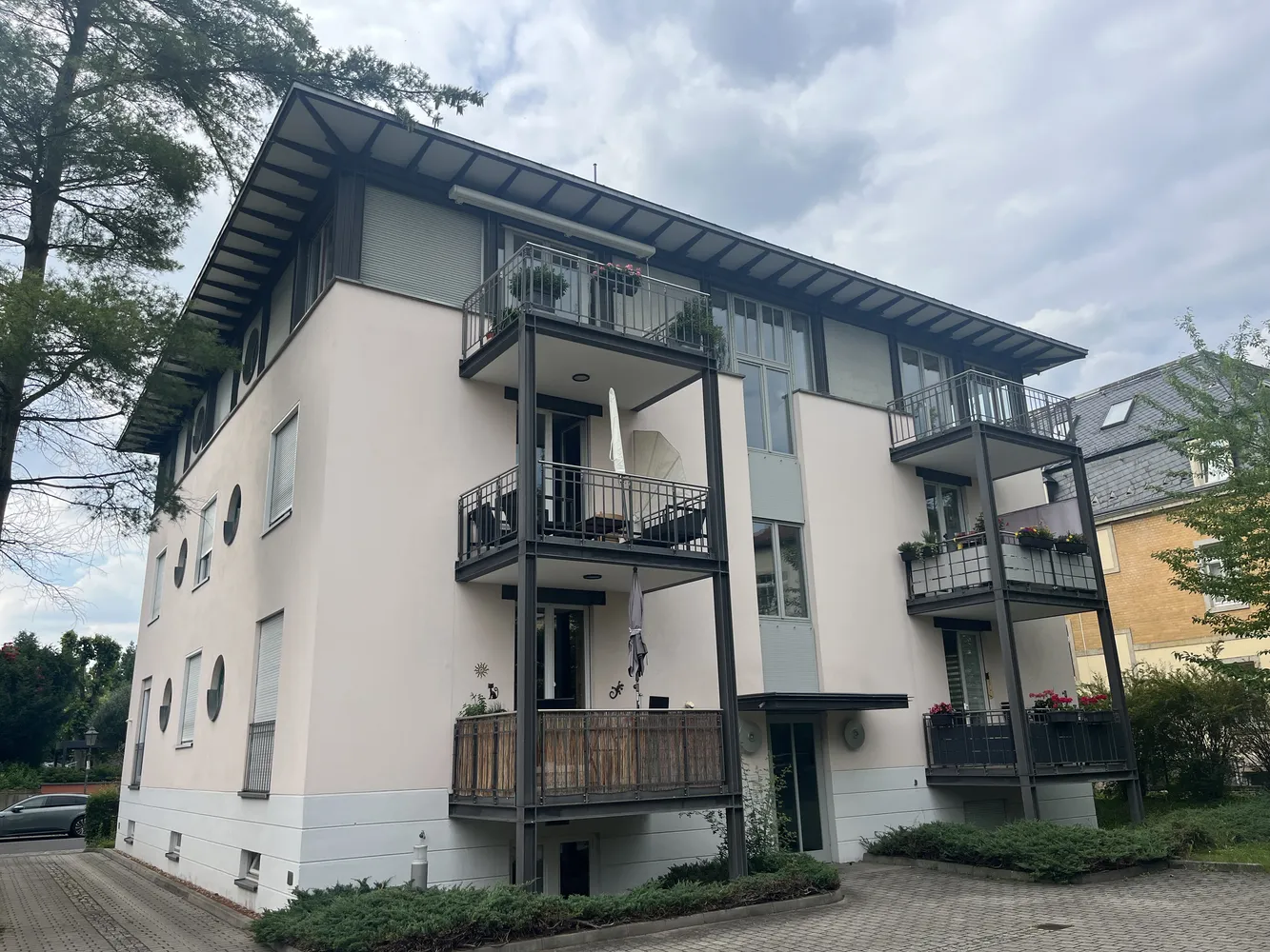 3 Zimmer Wohnung mit 72 m² in Dresden – Bild 1