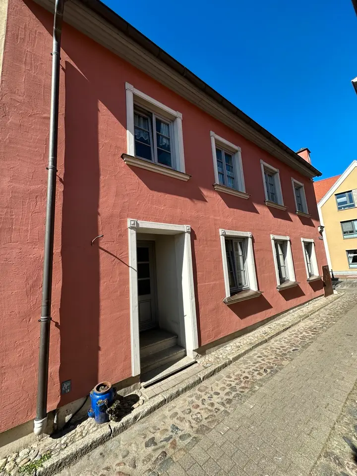 2 Zimmer Wohnung mit 86 m² in Stralsund – Bild 2