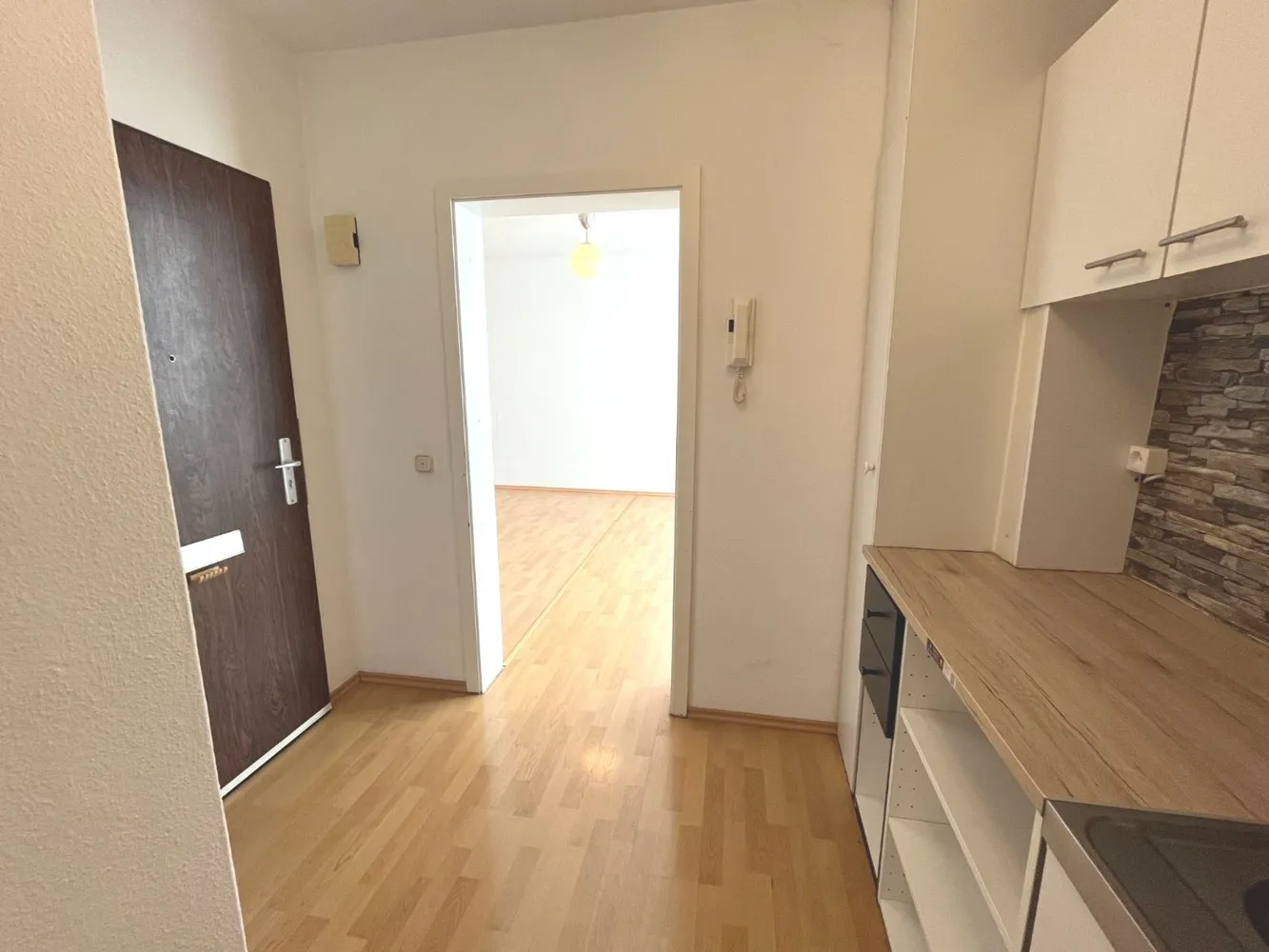 1 room apartment with 41 m² in Hanover – Photo 5