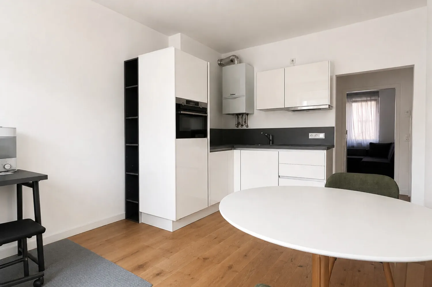 2 Zimmer Wohnung mit 47 m² in Düsseldorf – Bild 2