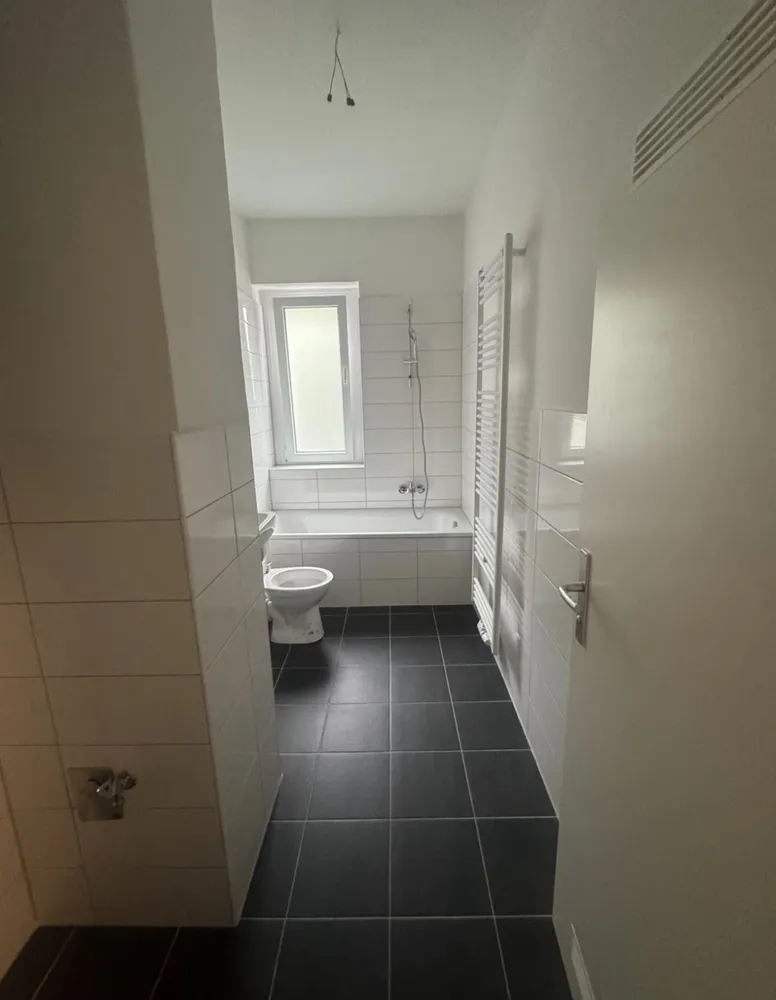 2 room apartment with 64 m² in Duisburg – Photo 10