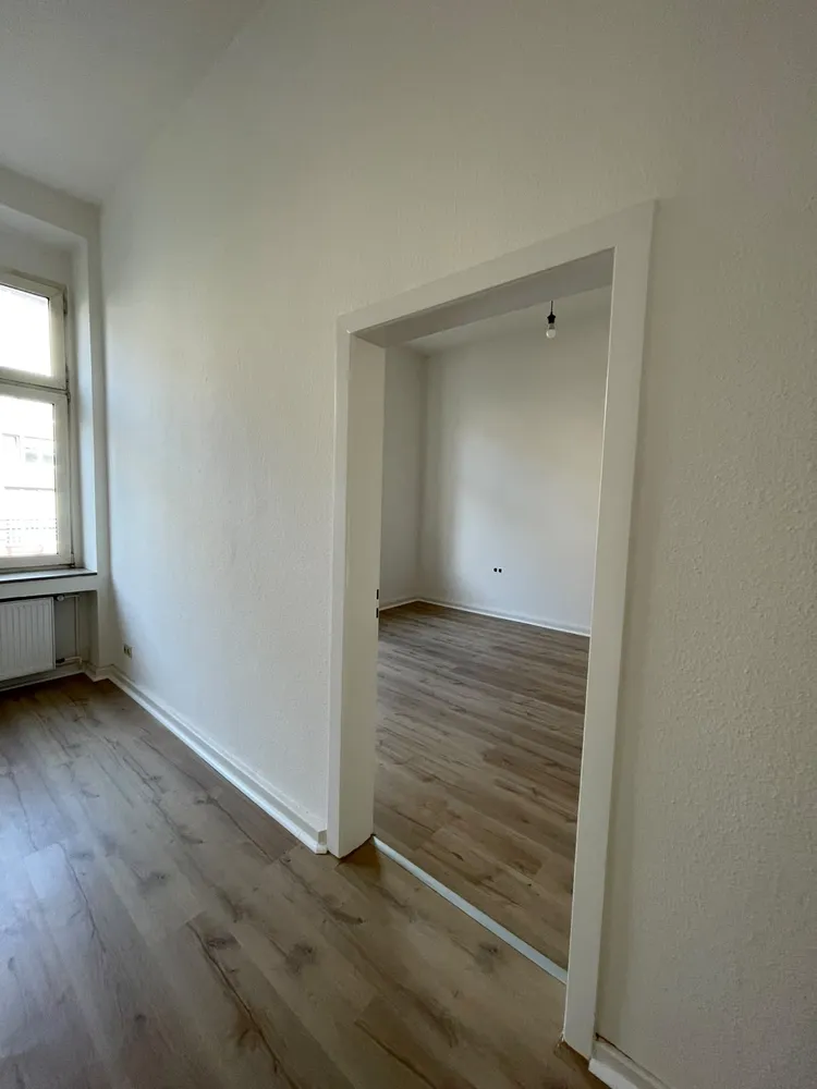 4 Zimmer Wohnung mit 110 m² in Düsseldorf – Bild 7