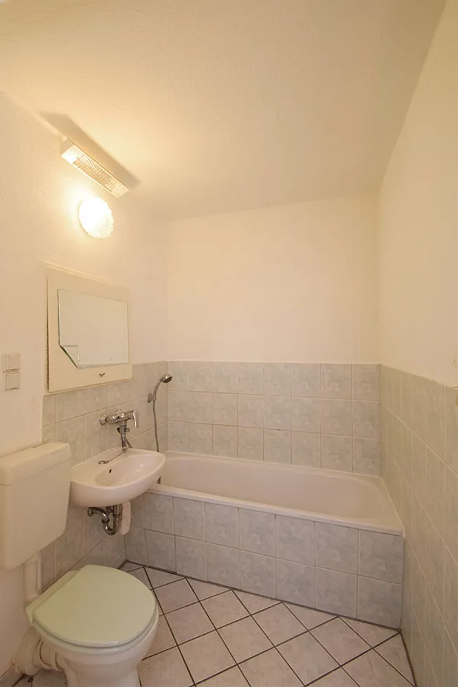 1 Zimmer Wohnung mit 32 m² in Halle (Saale) – Bild 3
