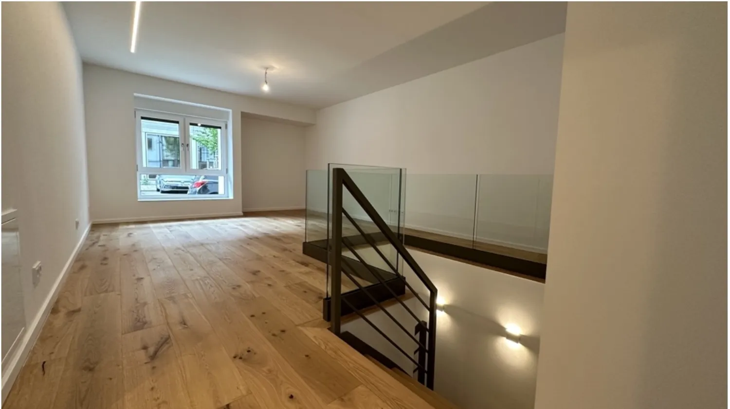 4 Zimmer Wohnung mit 105 m² in Stuttgart – Bild 1