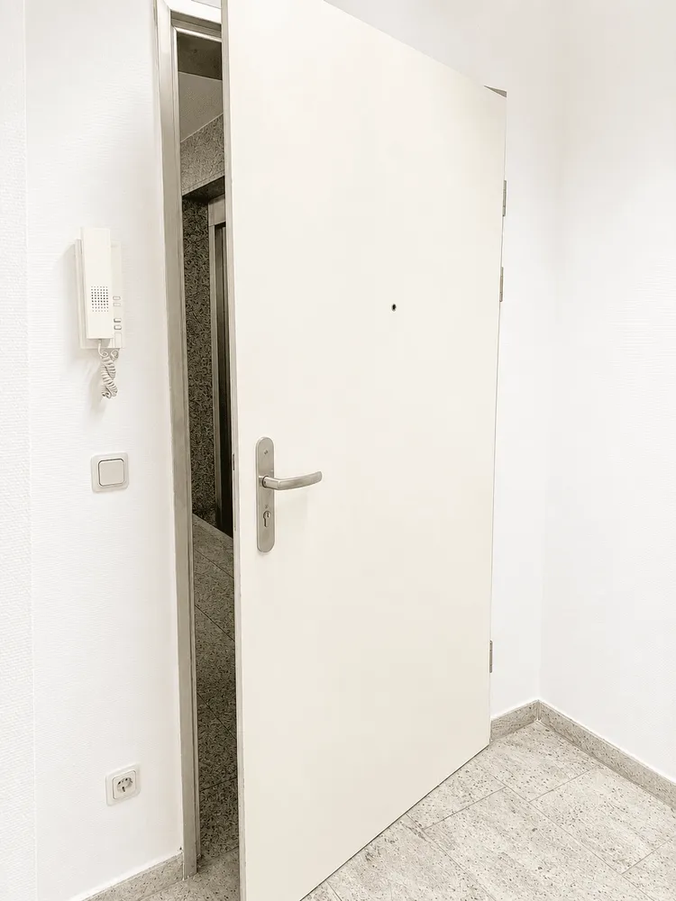 1 room apartment with 33 m² in Saarbrücken – Photo 5