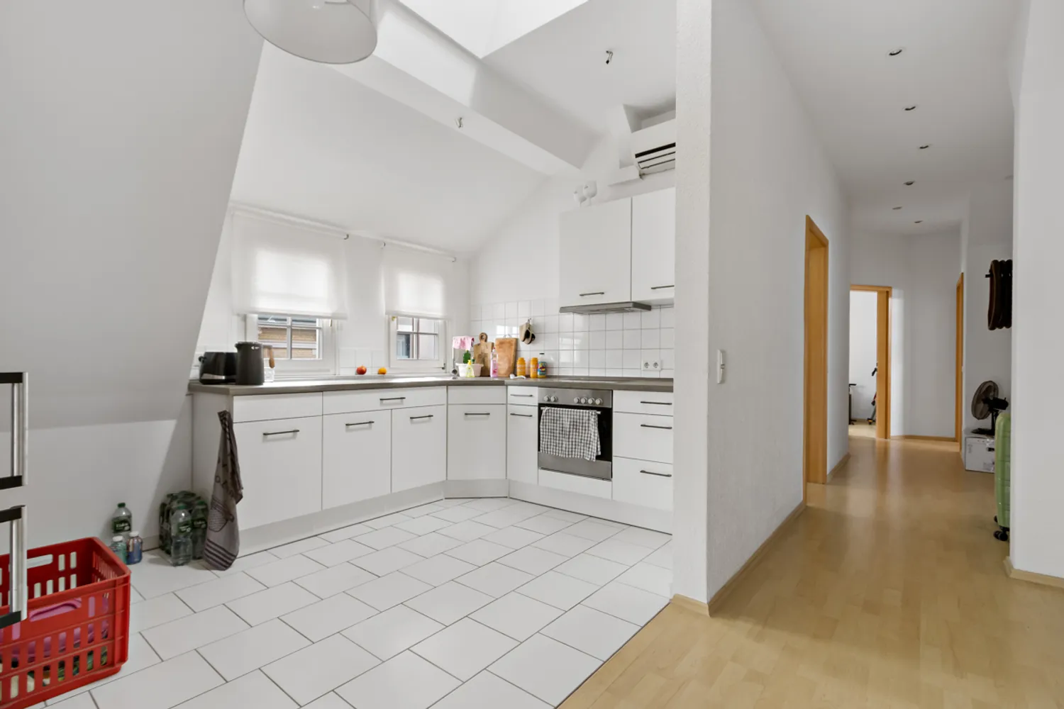 4 Zimmer Wohnung mit 120 m² in Halle (Saale) – Bild 3