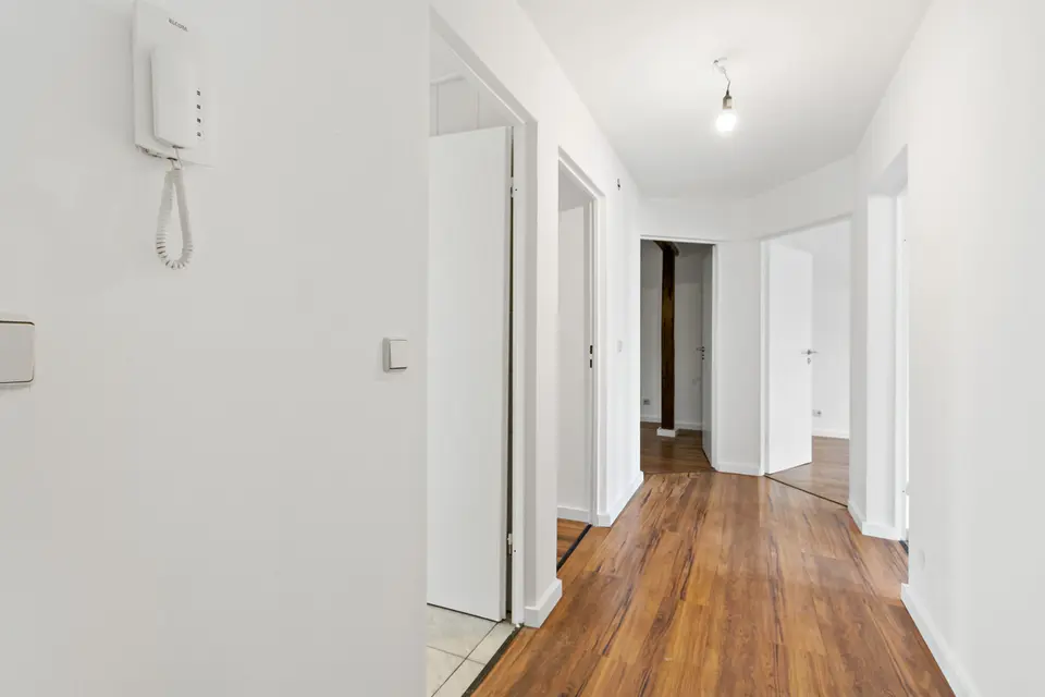 3 Zimmer Wohnung mit 65 m² in Halle (Saale) – Bild 2