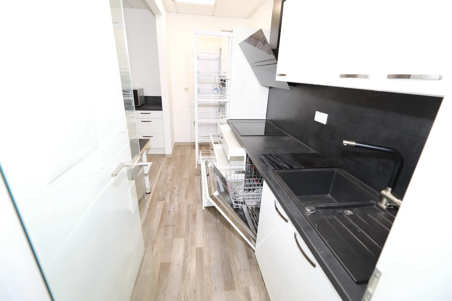 3 room apartment with 100 m² in Bensheim – Photo 2