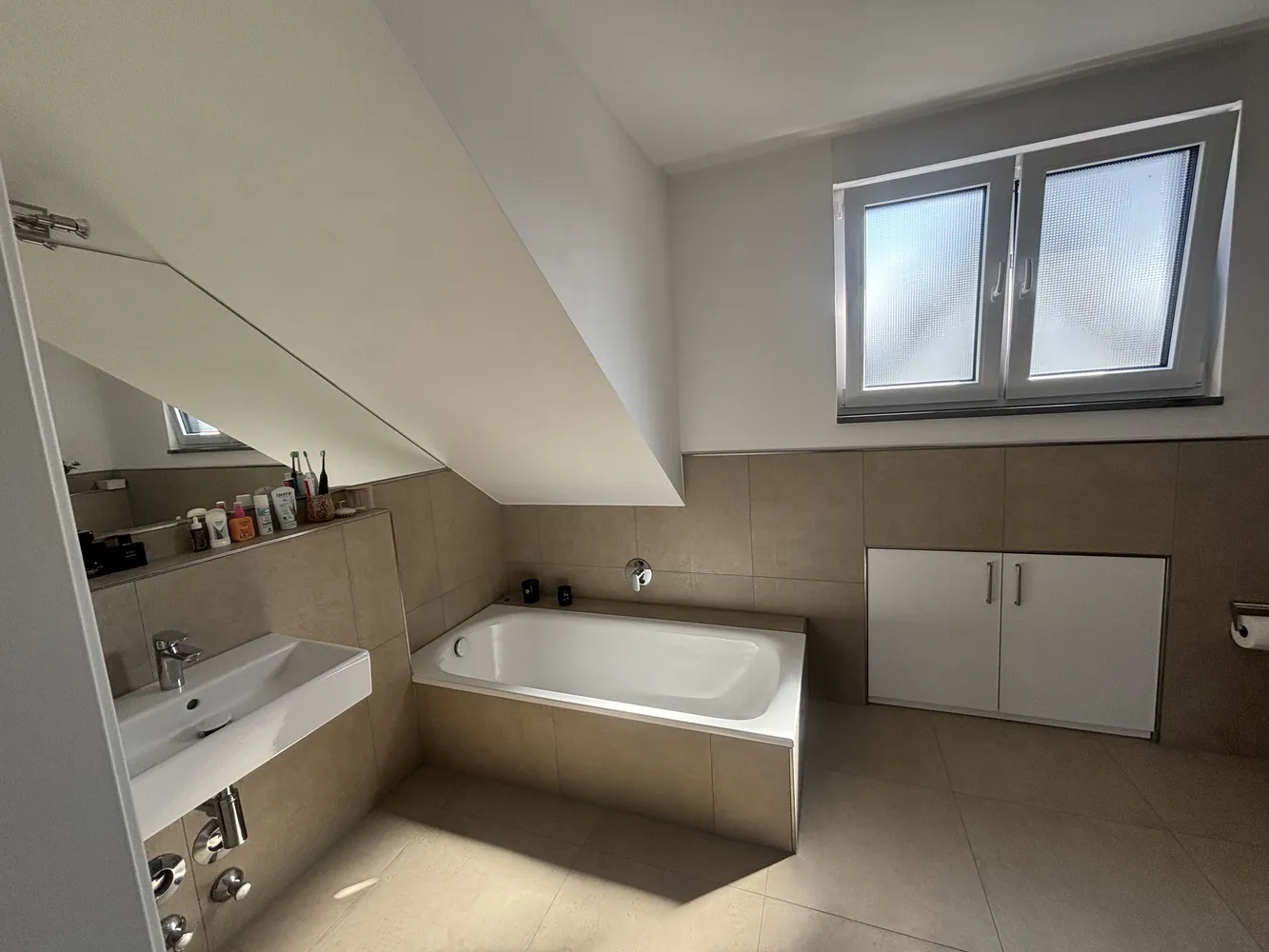2 Zimmer Wohnung mit 68 m² in Leverkusen – Bild 6